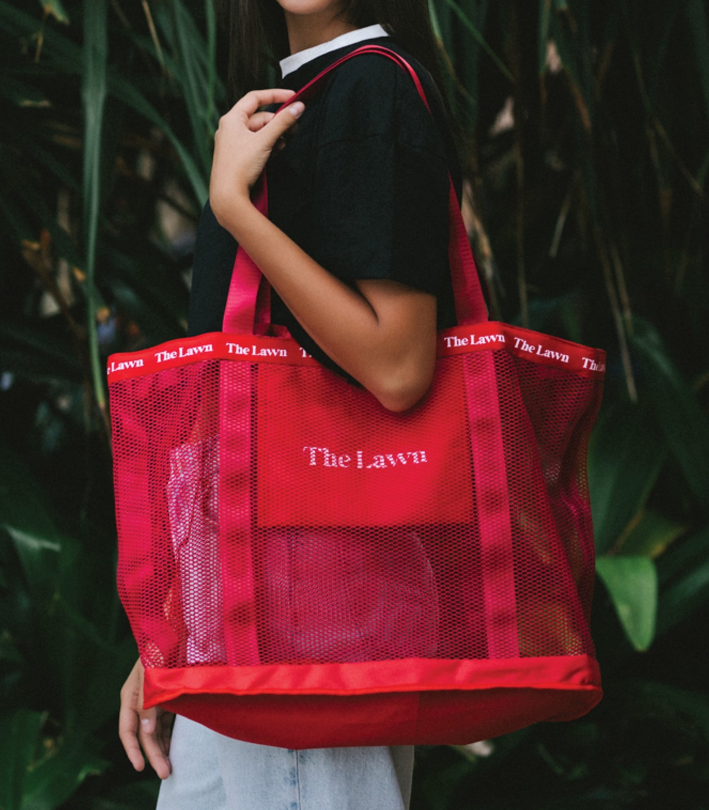 Lawn_objectsofleisure_beachbag